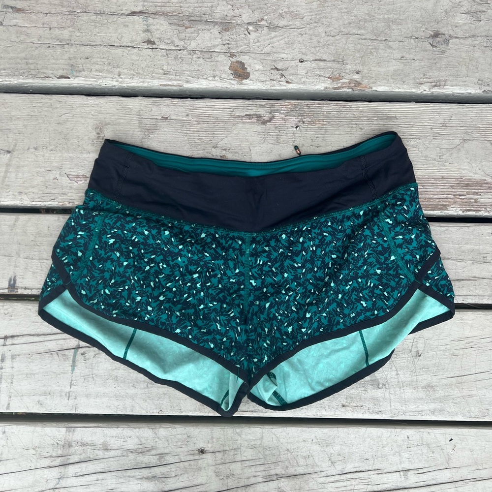 Lululemon Speed Up 2.5” Shorts